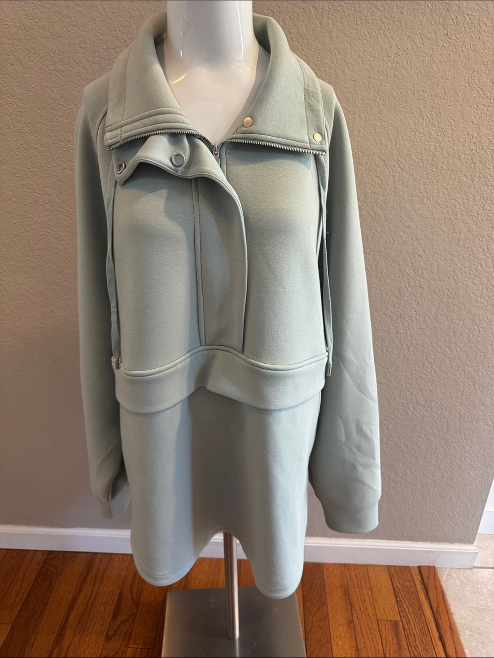 Calia Light sage quarter zip Jacket